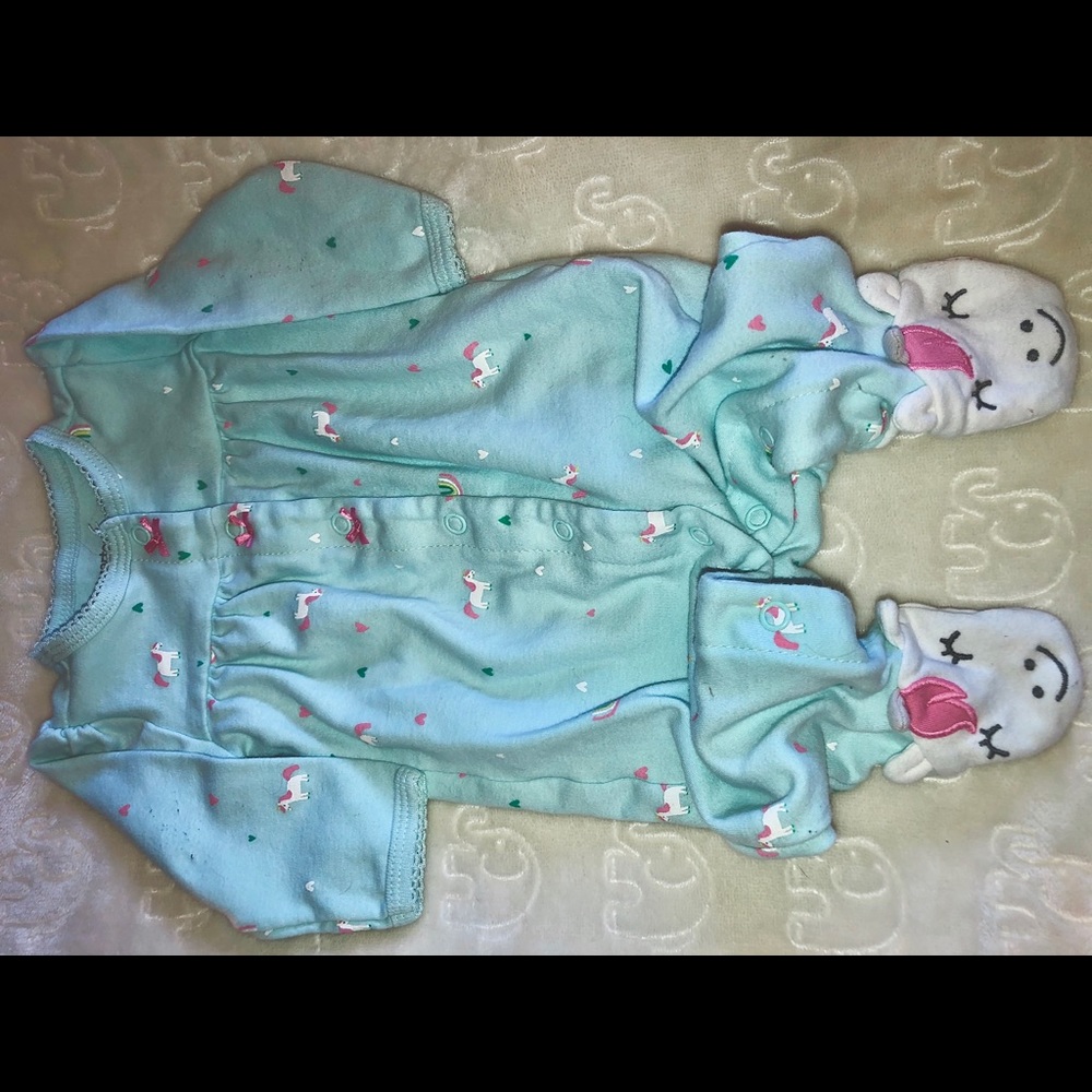 Unicorn 🦄 footed pajamas